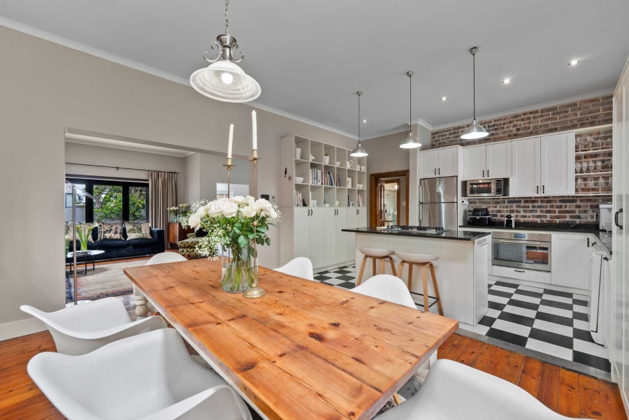 3 Bedroom Property for Sale in Gardens Western Cape